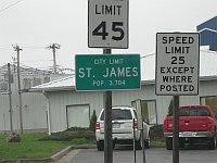 USA - St James MO - City Limits (14 Apr 2009)